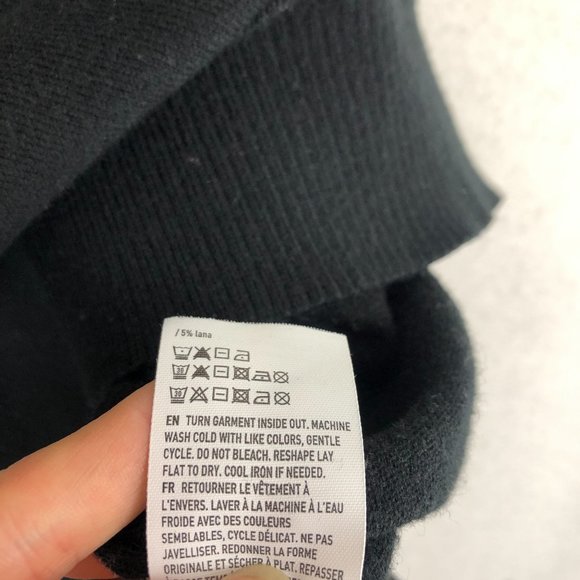 American Eagle AEO Men's XXL Black Seriously Soft Wool Blend Classic Fit Sweater - Picture 8 of 9